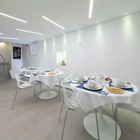 ゲストハウス Terrazza Santa Barbara *